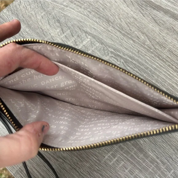 Kate Spade Black Floral Patent Wristlet - Picture 9 of 15